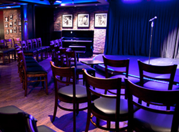 Norwegian Cruise Line Norwegian Epic Interior Headliners Comdey Club.jpg